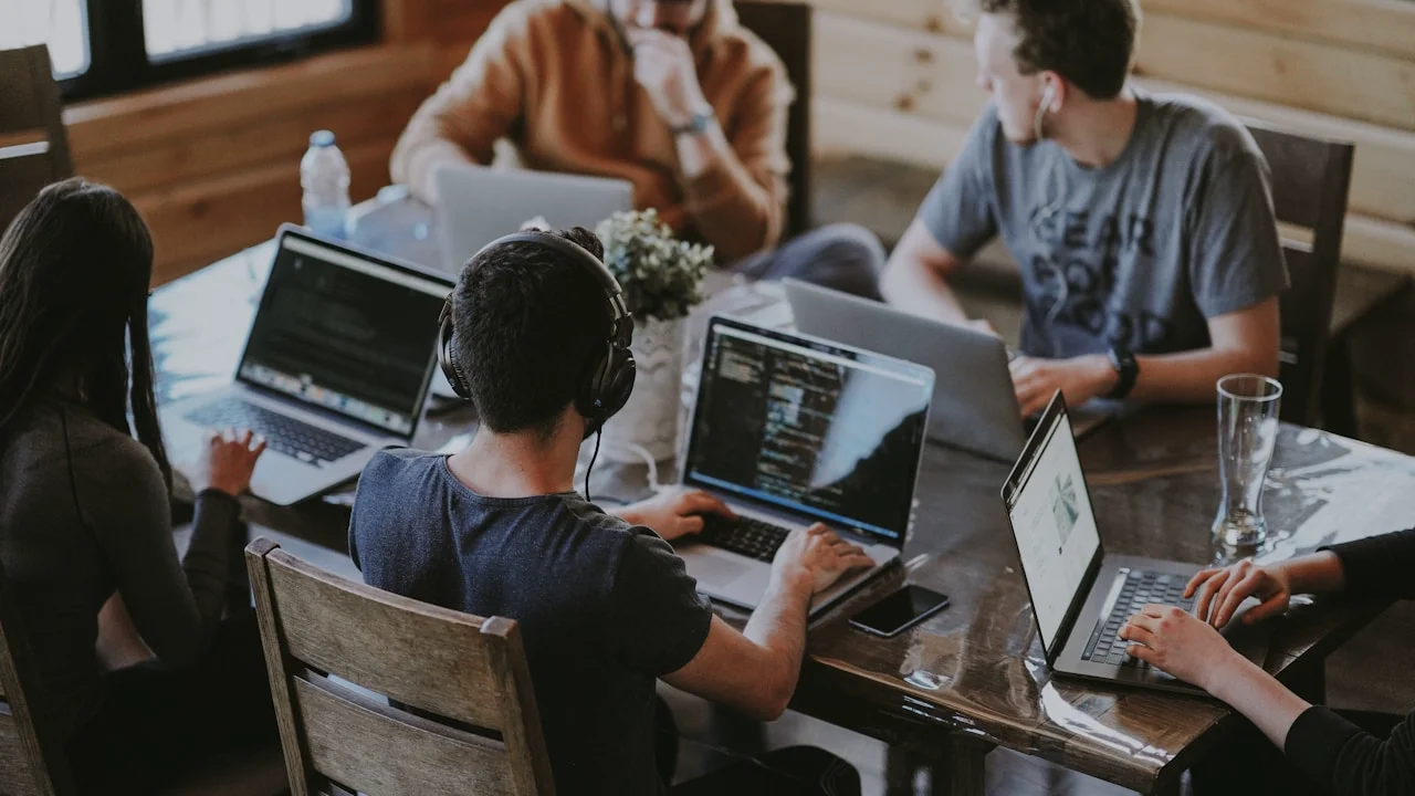 Membres du bureau exécutif et coordinateurs de l'association